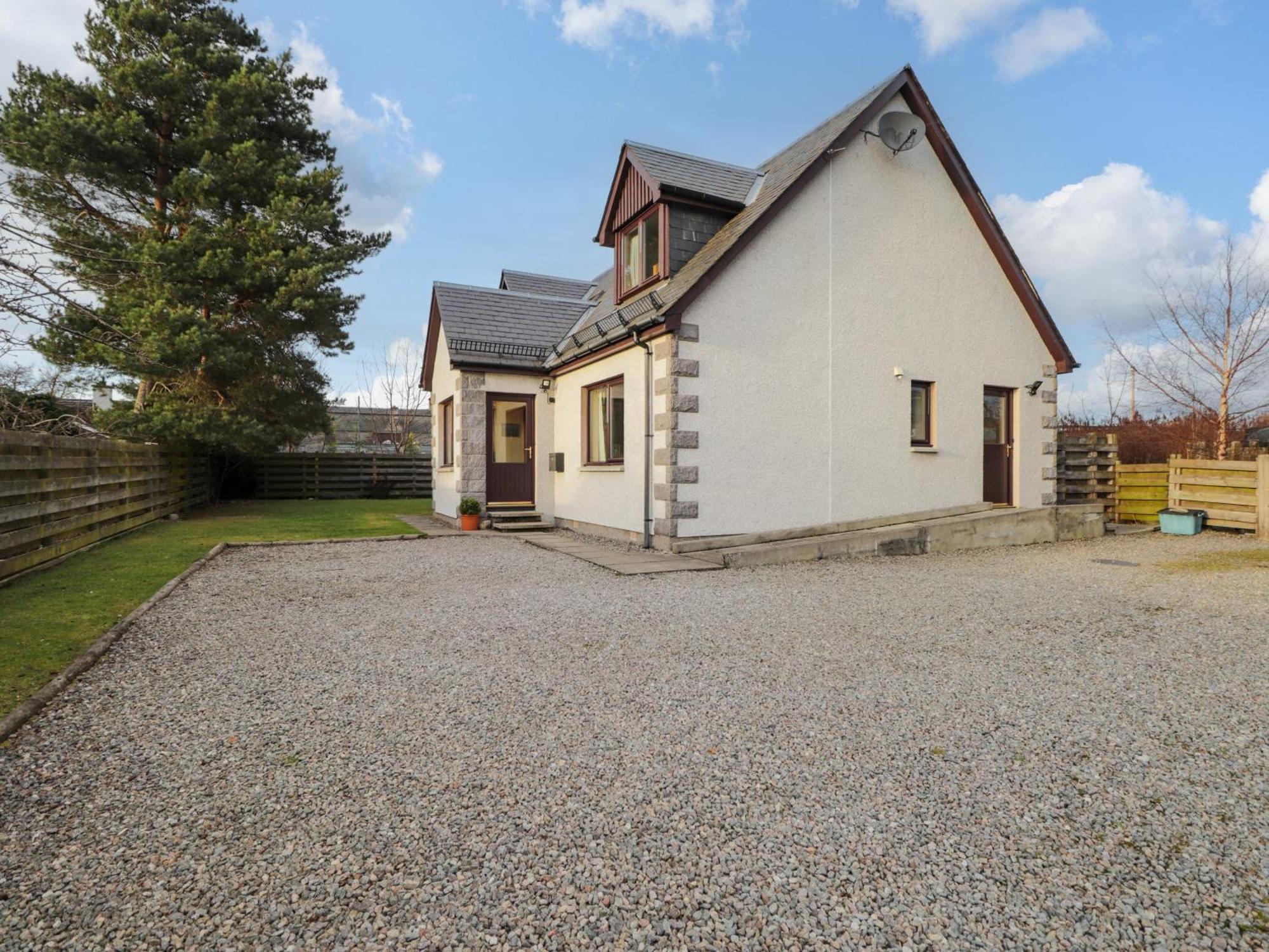 Bruach Gorm Cottage Grantown-on-Spey Εξωτερικό φωτογραφία