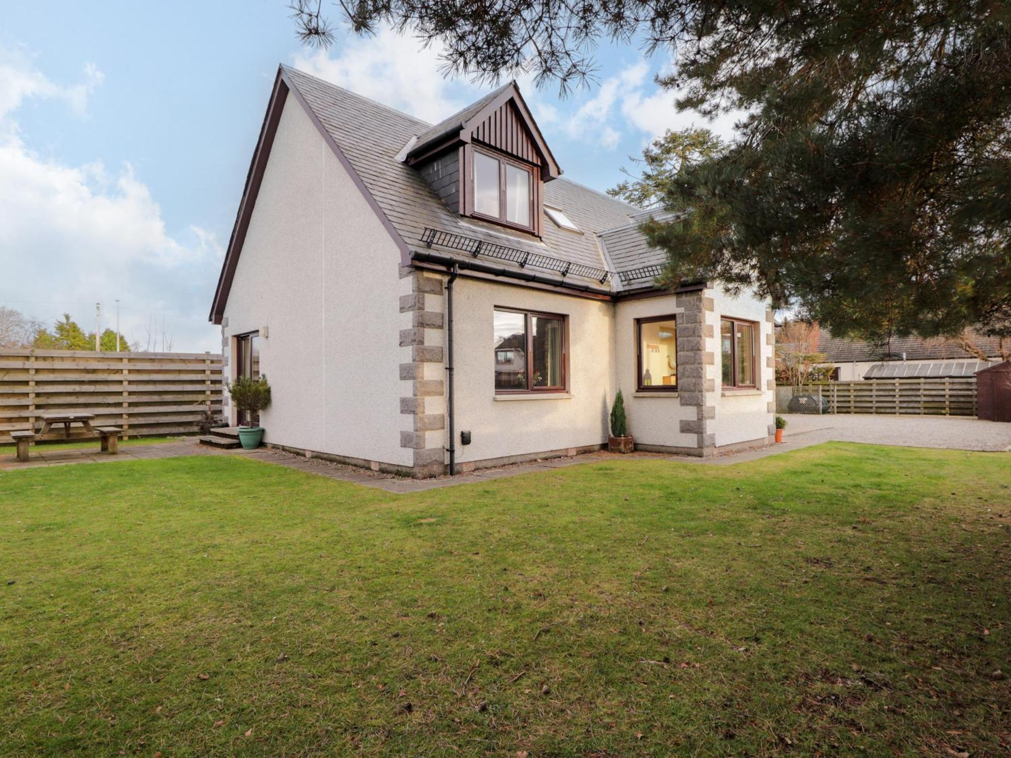 Bruach Gorm Cottage Grantown-on-Spey Εξωτερικό φωτογραφία